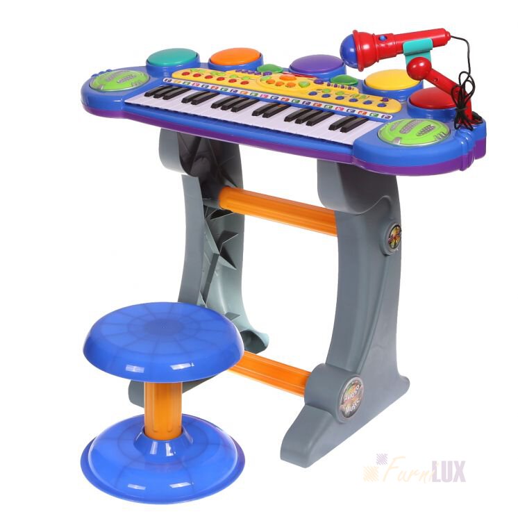 Игрушечный синтезатор со стульчиком и микрофоном bb335b. Синтезатор 88022 с микрофоном на стойке со стульчиком. Стул для пианино для ребенка. Синтезатор с микрофоном и стульчиком. Синтезатор 383bbb со стульчиком.