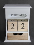 Kalendarz drewniany z szufladką - 16x9x21,5 cm