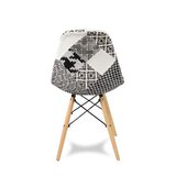 Krzesło na drewnianych nogach patchwork "Lati" - czarno białe